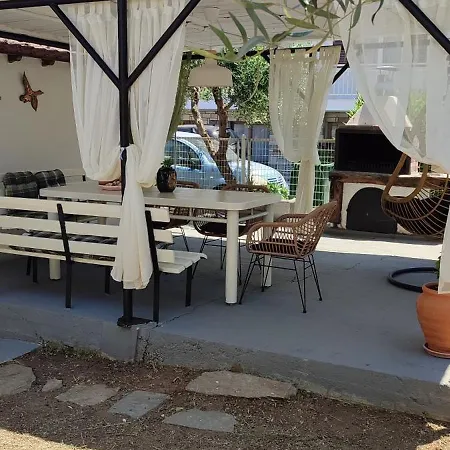 Olea House * Αμμουλιανή